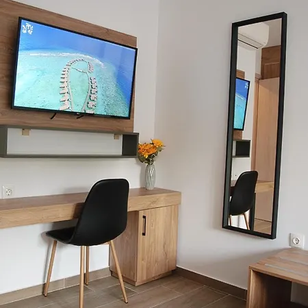 아파트 Aphrodite Apartment,