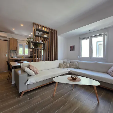 Aphrodite Apartment, Апартаменты *